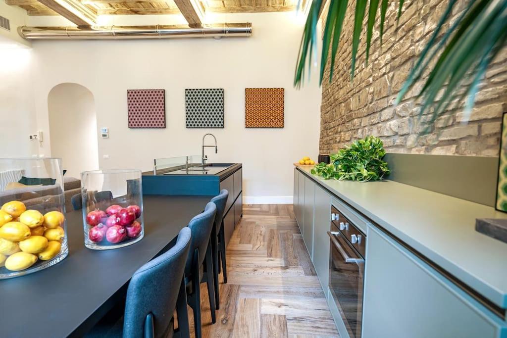 Palazzo Dei Signori Luxury Design Loft With View, * Florenz