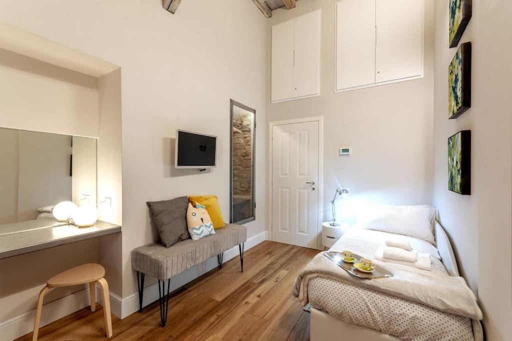 Palazzo Dei Signori Luxury Design Loft With View, *